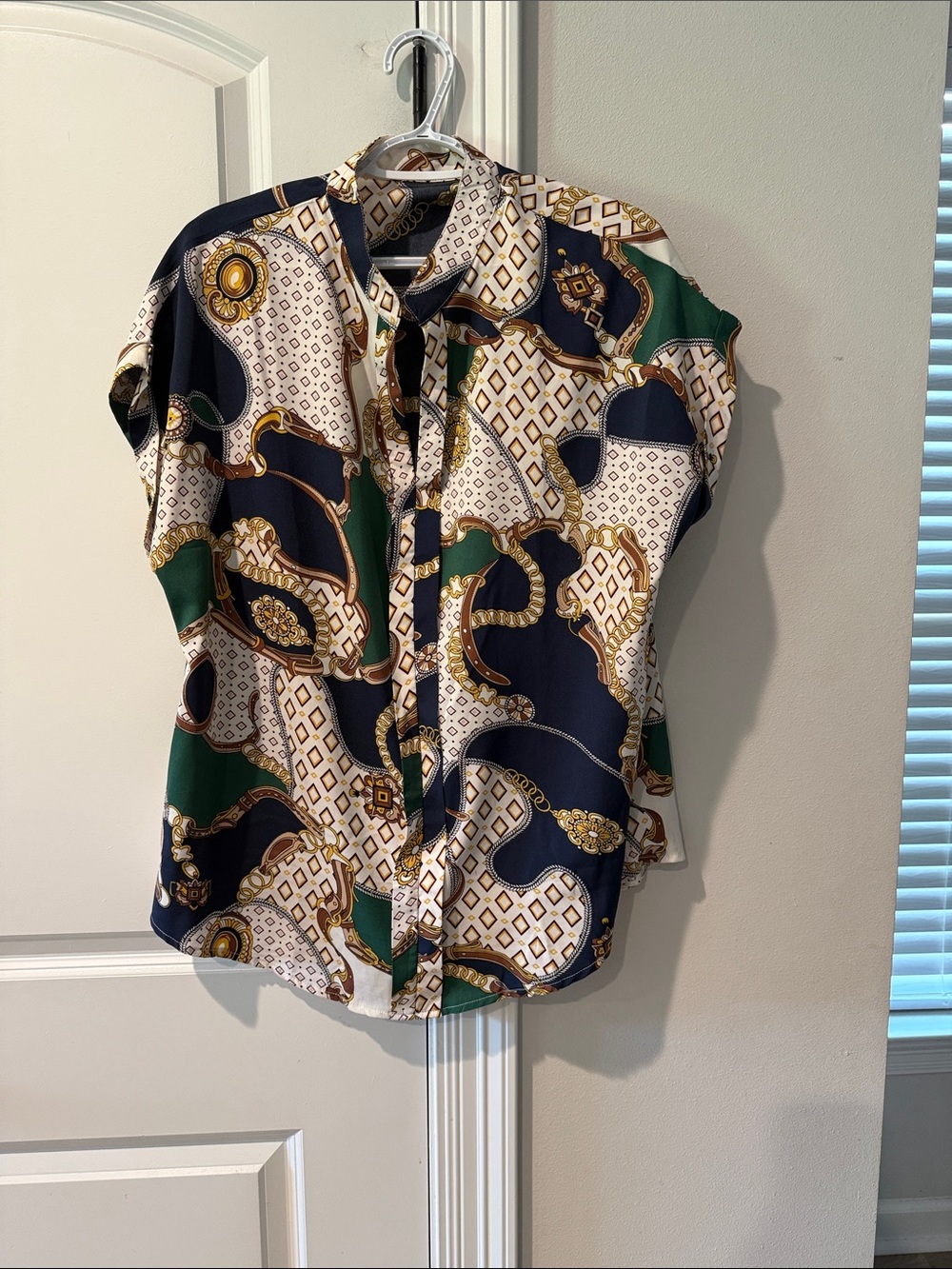 Women's-Inspired Patterned Short Sleeve Shirt - Navy/Green/Cream